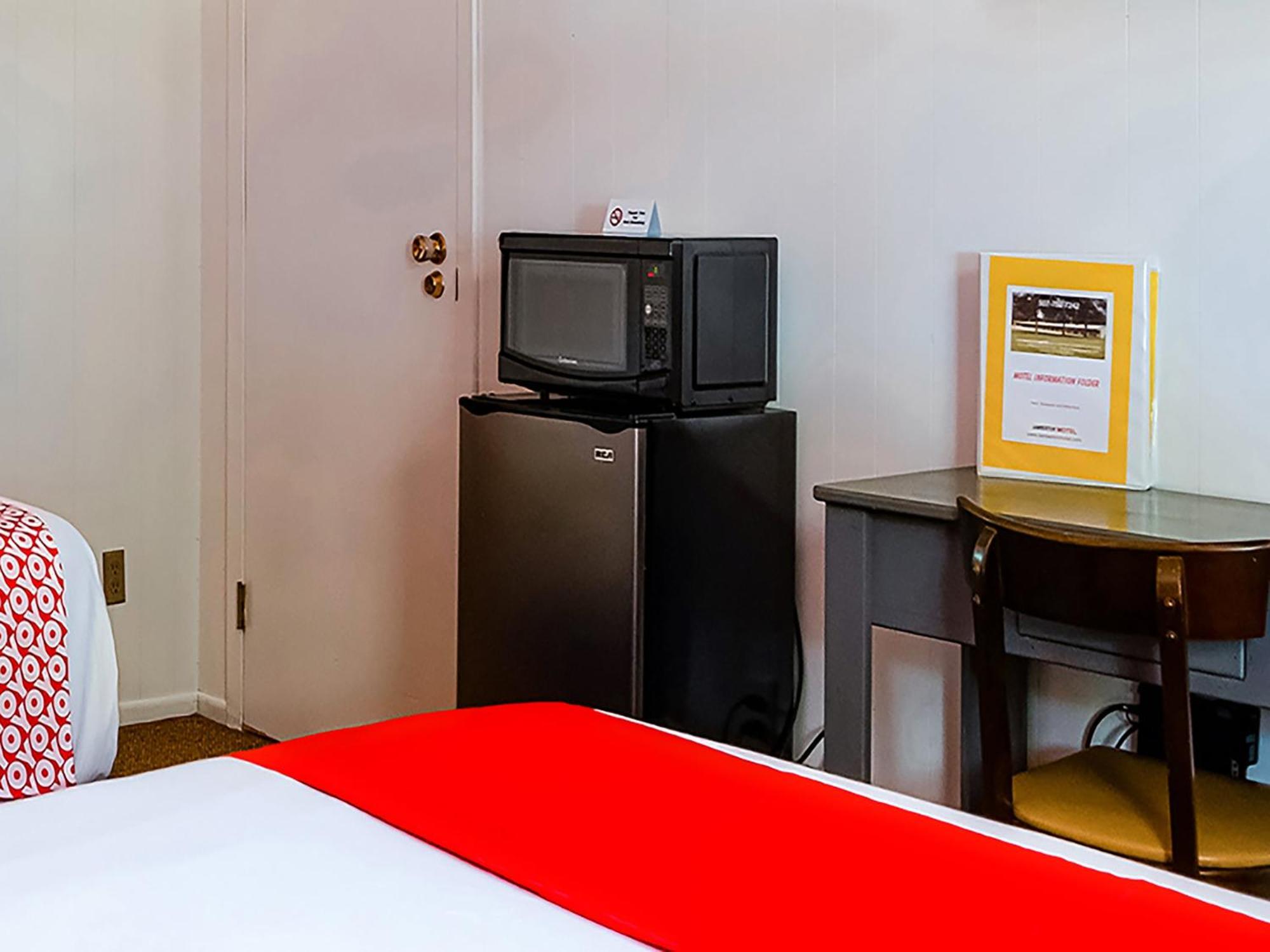 Oyo Hotel Lamberton Hwy 14 Экстерьер фото